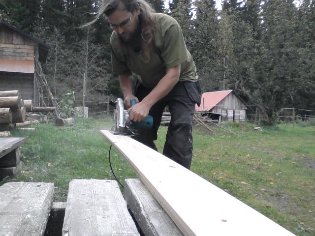 Trimming a floor plank
